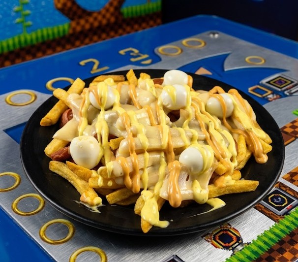 Salchipapa Knuckles Sencilla